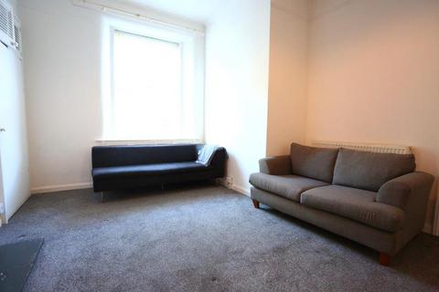 1 bedroom flat to rent, Halmyre Street, Leith, Edinburgh, EH6