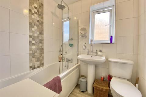25 Iddison Drive, Bedale, DL8 2EP