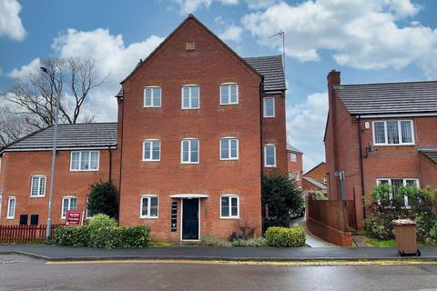 2 bedroom flat for sale, Lowry Close, Corby, NN18