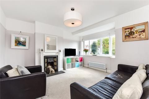 4 bedroom semi-detached house for sale, Woodbury Avenue, Petersfield, Hampshire, GU32