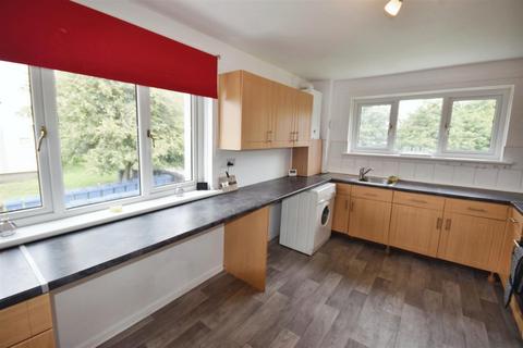 2 bedroom flat to rent, Cornock Street, Clydebank G81