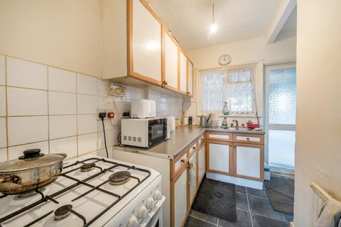 31 Manaton Crescent, Southall, UB1 2SY