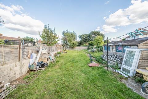 31 Manaton Crescent, Southall, UB1 2SY