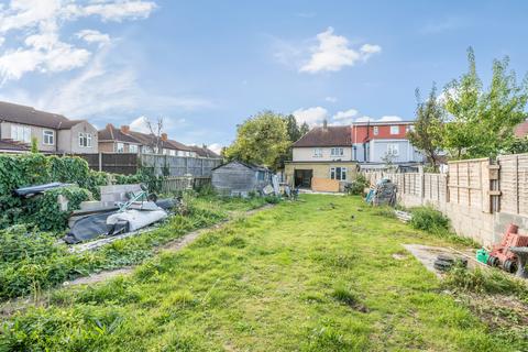 31 Manaton Crescent, Southall, UB1 2SY