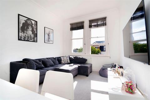 3 bedroom apartment for sale, Wymering Road, Maida Vale W9