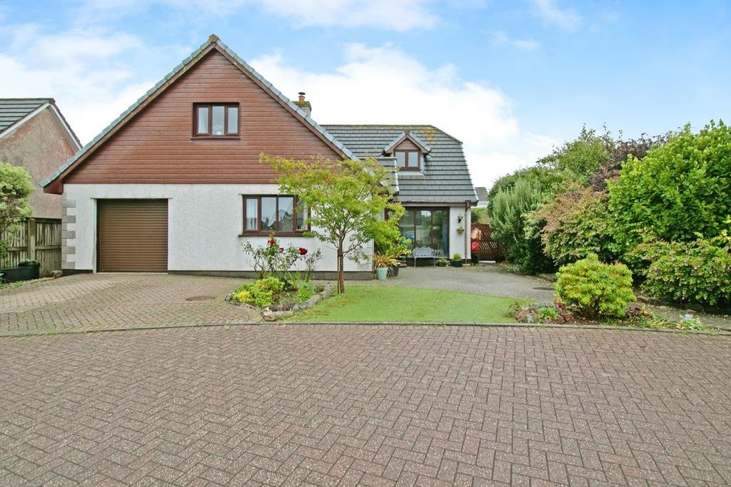 Kerensa Gardens, St Agnes TR5 4 bed detached house for sale £565,000