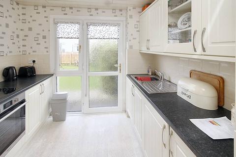 4 Beaton Road, Balloch, Alexandria, G83 8QQ