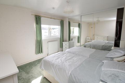 4 Beaton Road, Balloch, Alexandria, G83 8QQ