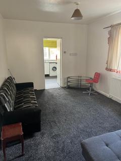 2 bedroom flat to rent, Manor Road LONDON E10