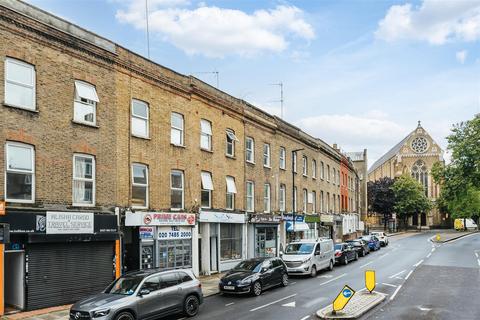 4 bedroom flat to rent, Malden Road, London