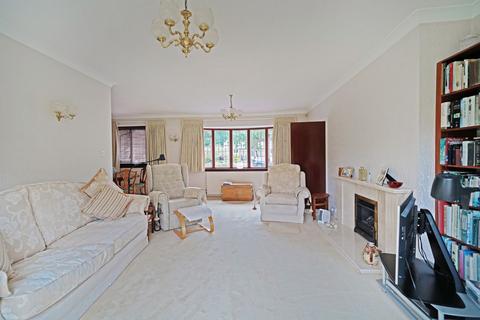 2 bedroom detached bungalow for sale, Woodside Way, Solihull, B91