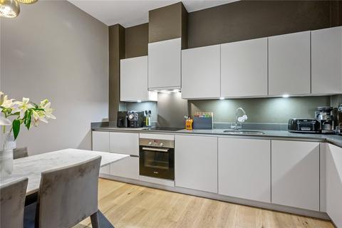 2 bedroom end of terrace house for sale, Dalston Lane, London, E8