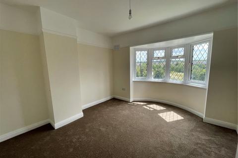 3 bedroom semi-detached house to rent, Doncaster Road, Mexborough, South Yorkshire, S64