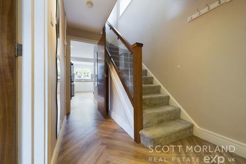 17 Dove Close, Basingstoke, RG22 5PH