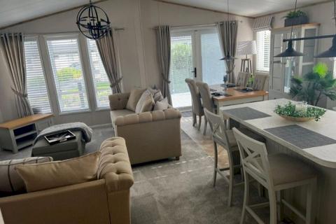 2 bedroom lodge for sale, Poulton Plaiz Leisure Park, , Garstang Rd W FY6