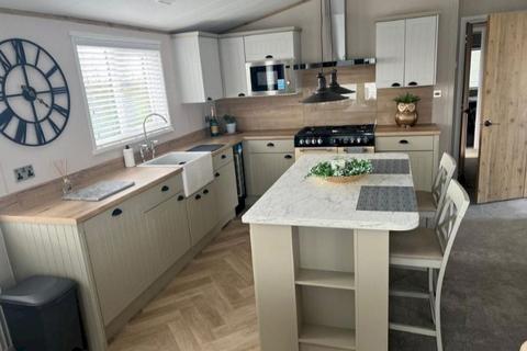 2 bedroom lodge for sale, Poulton Plaiz Leisure Park, , Garstang Rd W FY6