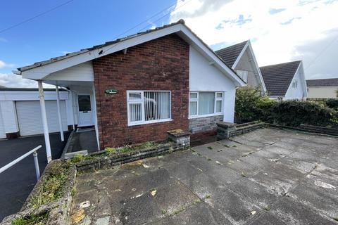 3 bedroom bungalow to rent, Alder Way, Swansea