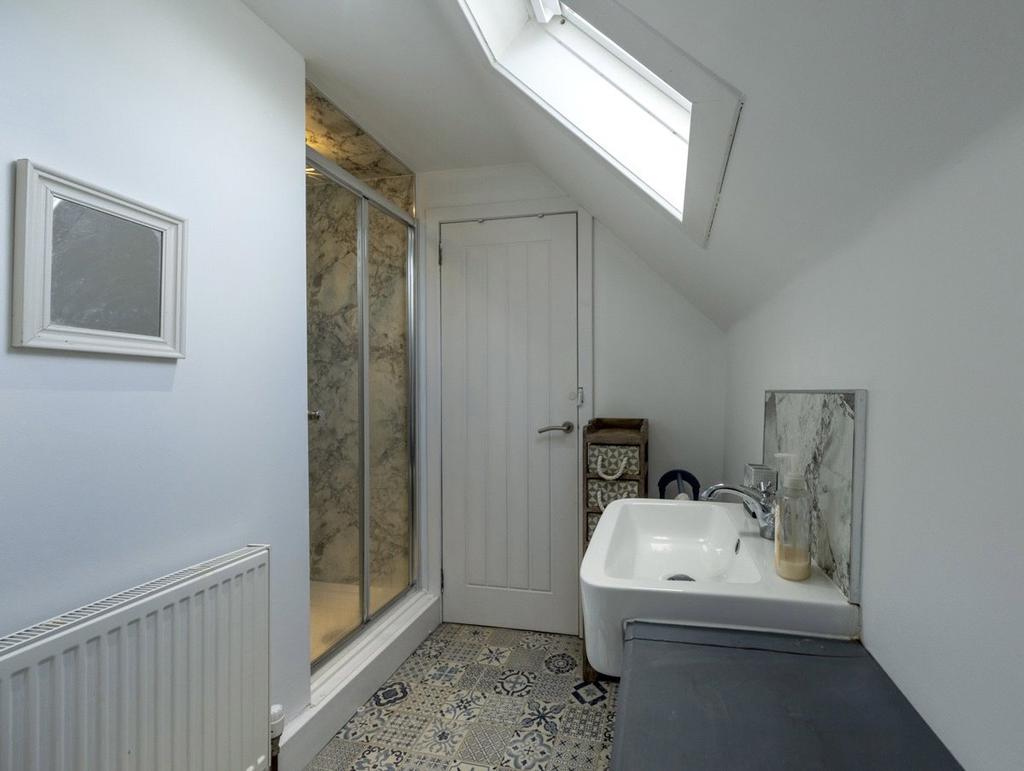 En Suite Shower Room