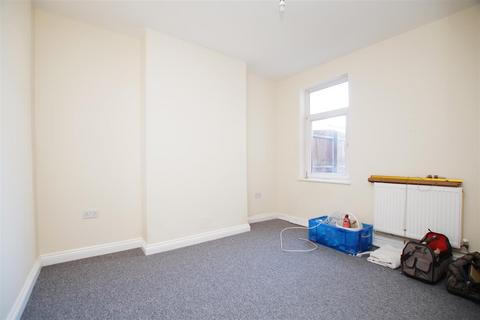 3 bedroom terraced house for sale, Birch Street, Swindon SN1