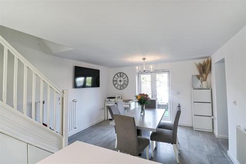 2 bedroom semi-detached house for sale, Torkildsen Way, Harlow