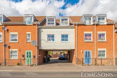 3 bedroom flat for sale, Norwich Road, Watton