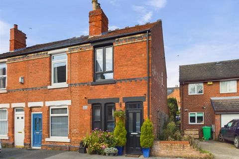 2 bedroom end of terrace house for sale, Bernard Street, Nottingham NG5