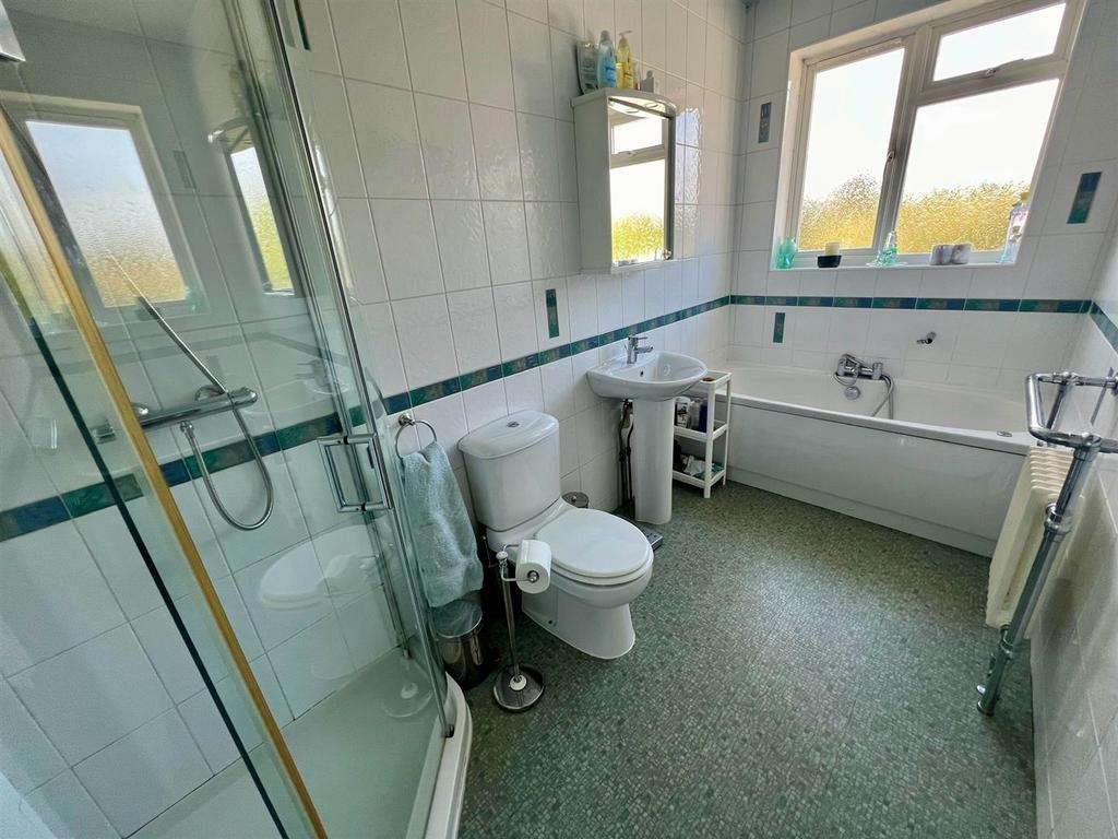Family bathroom