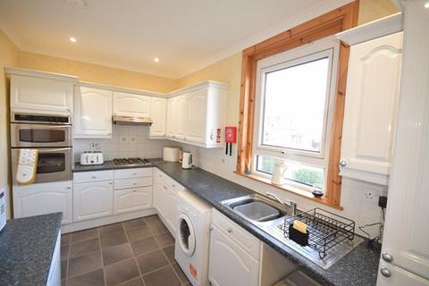 2 bedroom flat to rent, Woodburn Terrace, St. Andrews KY16