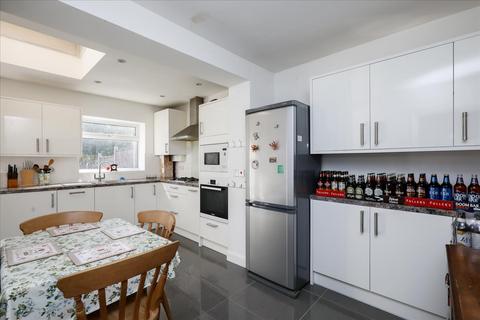 2 bedroom house for sale, Greenford Avenue, Hanwell, W7