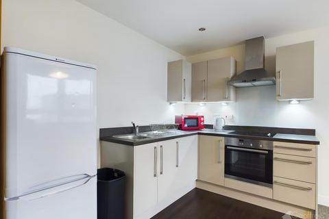 2 bedroom flat to rent, Skyline House, Stevenage SG1