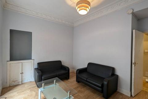 1 bedroom flat to rent, 33 G/1 Baldovan Terrace, ,