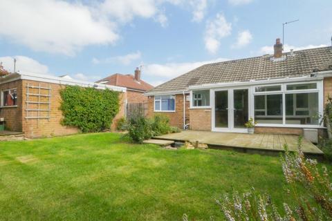 3 bedroom semi-detached bungalow for sale, Woodhall Close, Stanningley, Pudsey