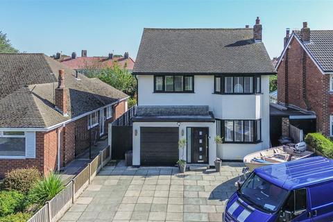 3 bedroom detached house for sale, Preston New Road, Southport PR9