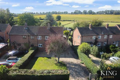 3 bedroom semi-detached house for sale, Croft Lane, Temple Grafton