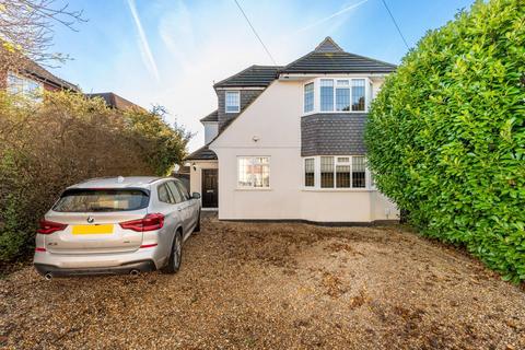 5 bedroom detached house for sale, Hollington Crescent, New Malden, KT3