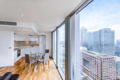 3 bedroom flat for sale, Landmark East Tower, Canary Wharf, London, E14