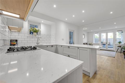 2 bedroom flat for sale, Stephendale Road, Fulham, London, SW6