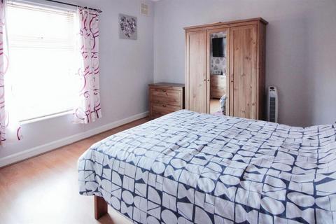 2 bedroom terraced house for sale, Meynell Avenue, Leeds LS26