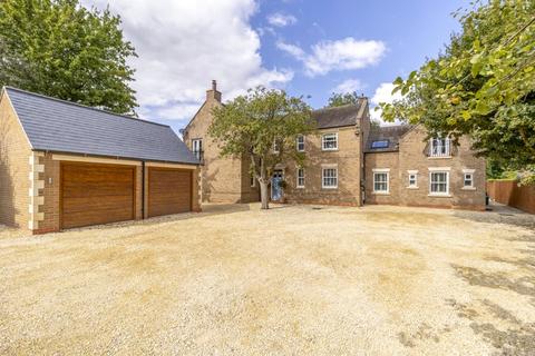 5 bedroom detached house for sale, Granary Court, Grantham NG32