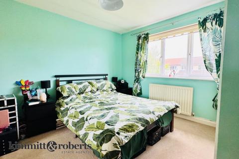 10 Ashton Rise, Peterlee, SR8 5NB