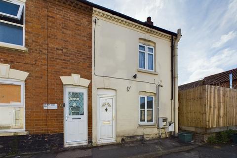 1 bedroom ground floor flat to rent, Percy Street, Gloucester