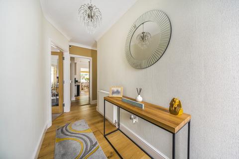 20 Chalton Heights, Chalton, Luton, LU4 9UF