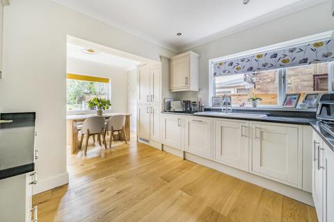 20 Chalton Heights, Chalton, Luton, LU4 9UF