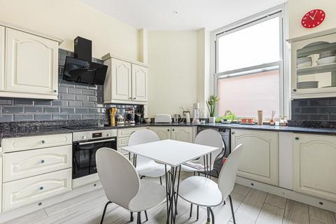 4 bedroom flat for sale, Chiltern Street, Marylebone