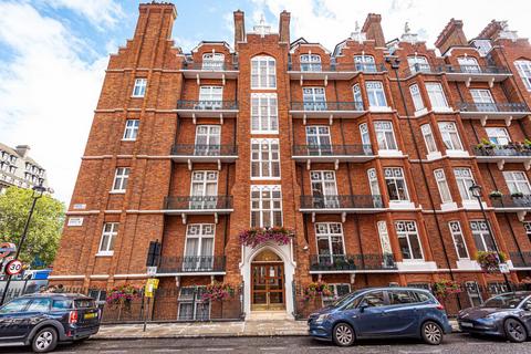 4 bedroom flat for sale, Chiltern Street, Marylebone