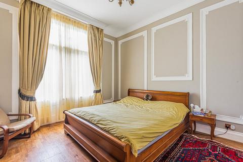 Flat 1l, Portman Mansions Chiltern Street, London, W1U 5AJ