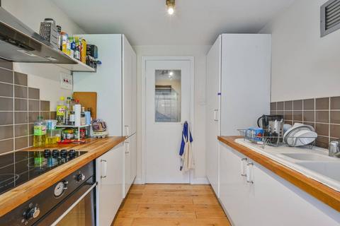 1 bedroom flat for sale, Newport Court, Covent Garden, London, WC2H