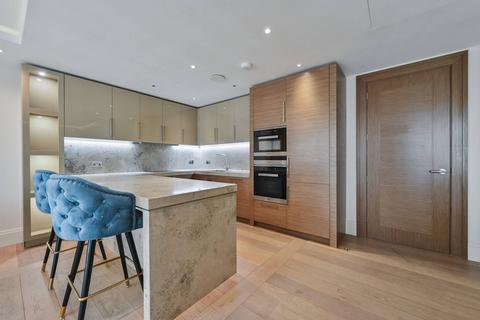 3 bedroom flat for sale, Arundel Street, The Strand, London, WC2R