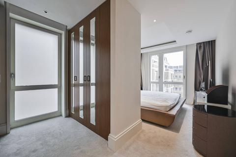 2 bedroom flat for sale, Arundel Street, The Strand, London, WC2R