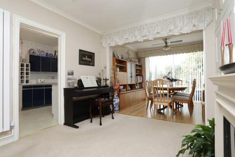 16 Westfield Road, Birchington, CT7 9RW